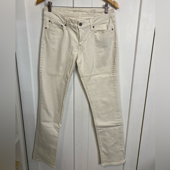 Levi's White Ivory Cream Denim Jeans - Modern Rise Straight - W29 L32 - Picture 1 of 8